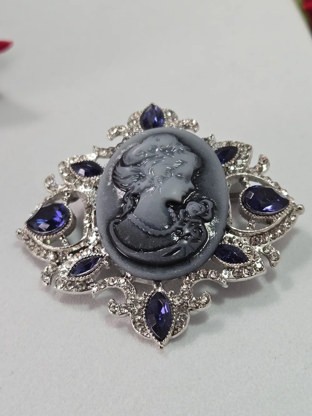 Silver Blue Cameo Brooch Victorian Rhinestone Filigree Diamond Pendant Pin Glam